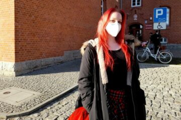 Nauka w trybie zdalnym czy w formie bezpośredniej? [SONDA]