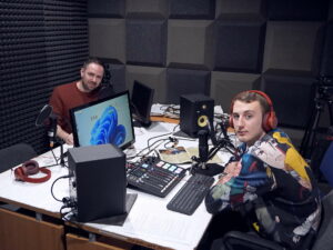 Łona w studiu NiUS Radia - odcinek inaugurujący cykl podcastów o hip-hopie Łukasza Sobańskiego
